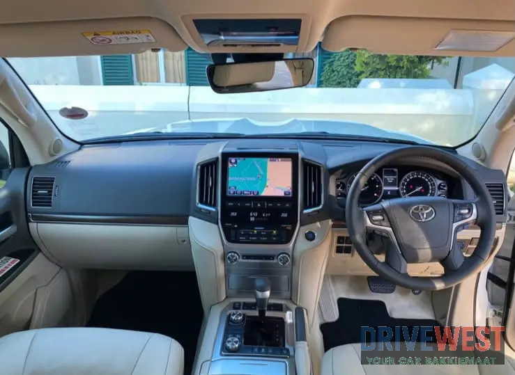 2020 Toyota Land Cruiser 4.5 V8 Diesel VX-R